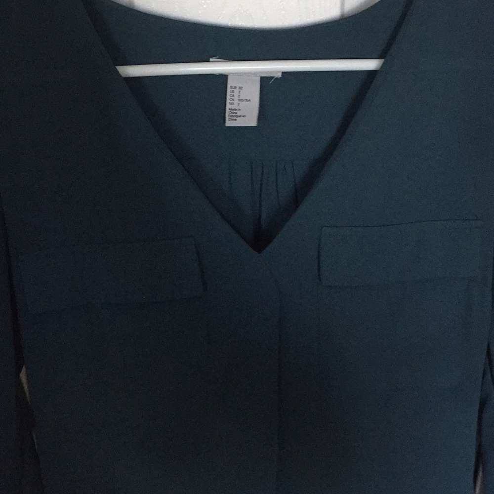 H&M blouse - Picture 2 of 5